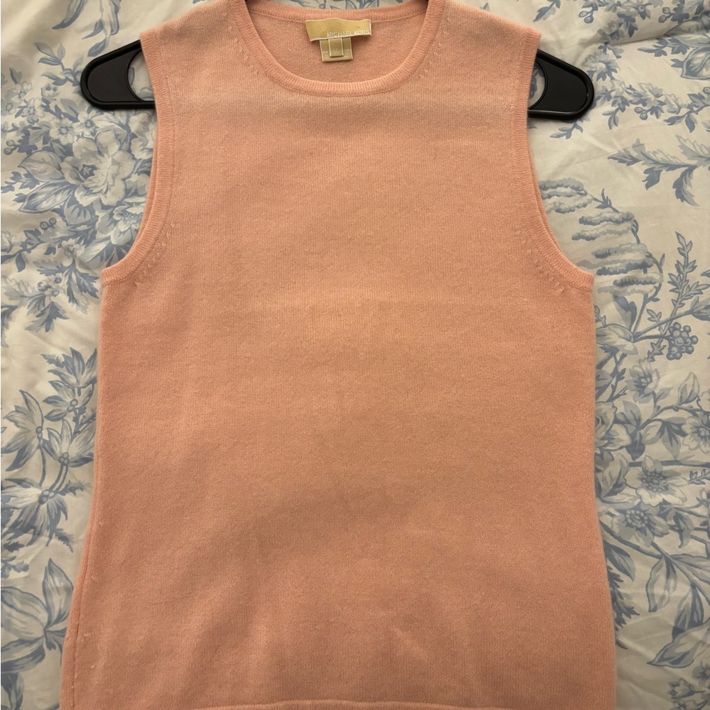 Michael Kors Sleeveless Light Pink Sweater Vest - M